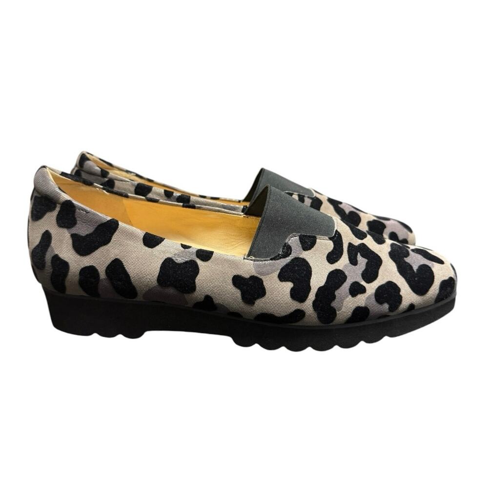Peter Kaiser Size 6 1/2 Animal Print Loafers Comfort Slip On Shoes Lightweight